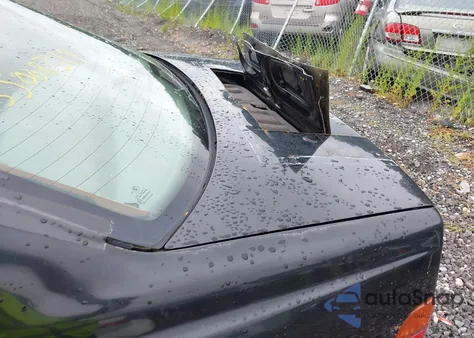 1992 BMW 325 I Automatic from USA, damaged, VIN WBACB4319NFF81134